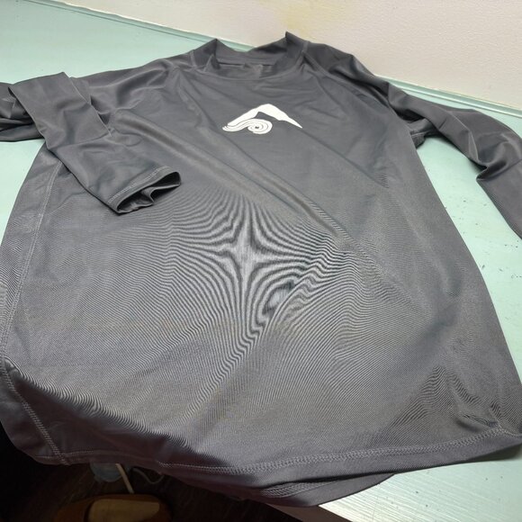 Kanu Surf Men's 2XL Long Sleeve Rash Guard UPF 50+ platinum gray NEW - Picture 1 of 5